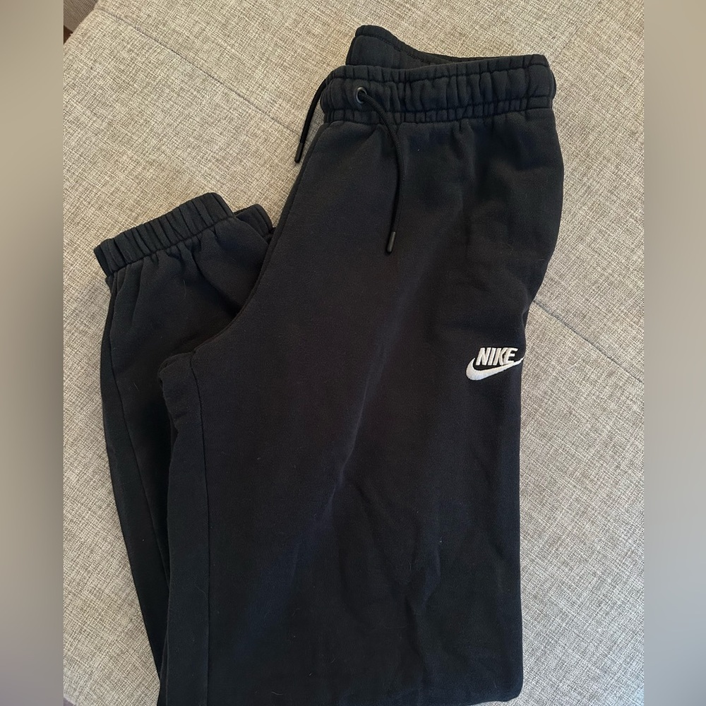 Nike jogger sweatpants